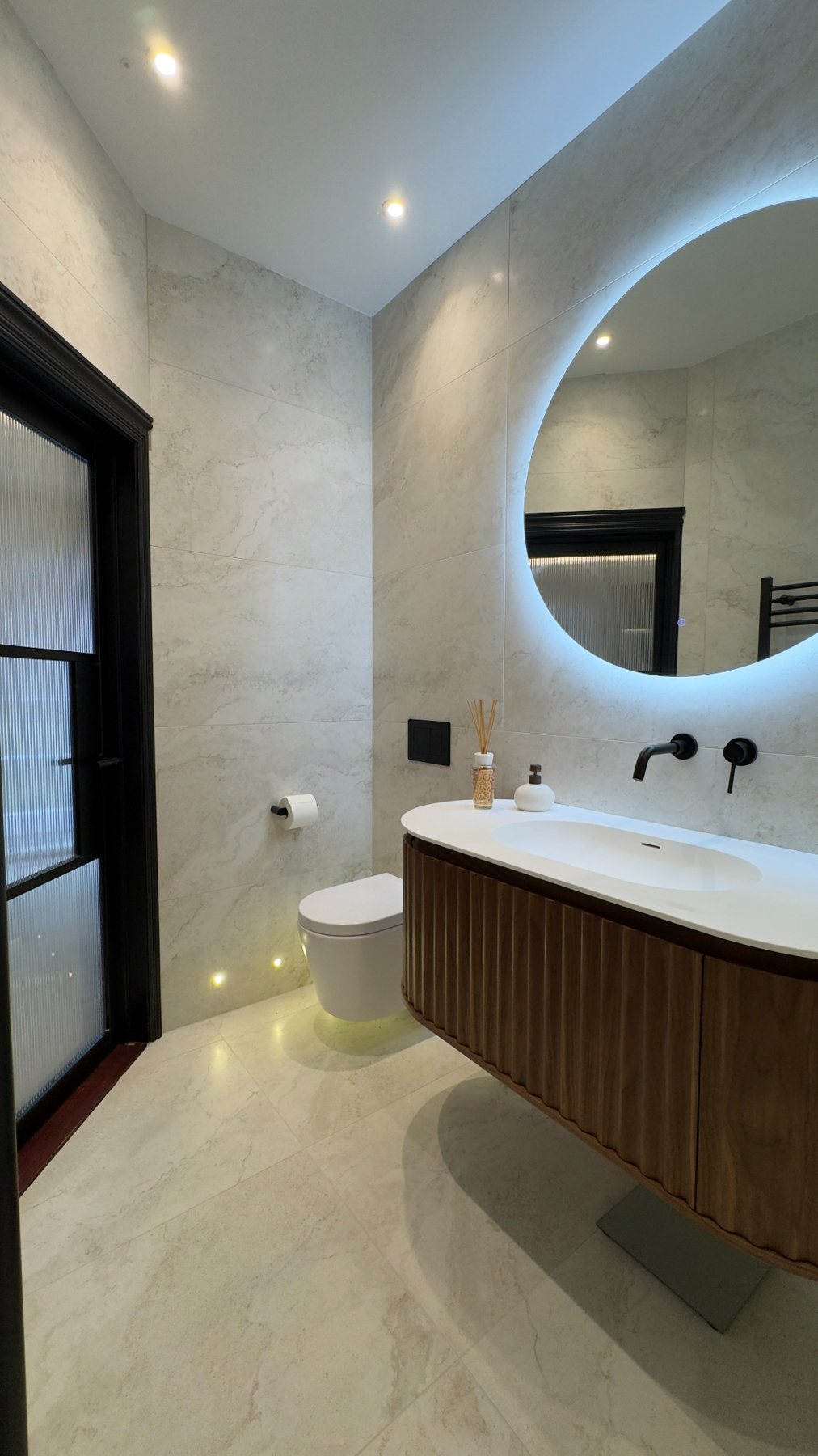 Luxury bathroom interior